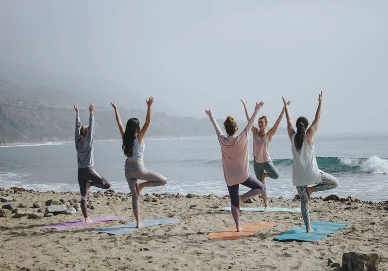 Best yoga poses for non-flexible people in Adelaide Australia - let's meditate